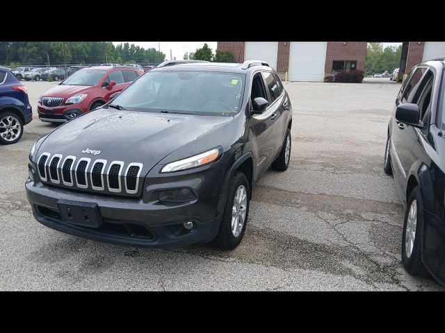 BUY JEEP CHEROKEE 2016 4WD 4DR ALTITUDE *LTD AVAIL*, Greater Quad City Auto Auction