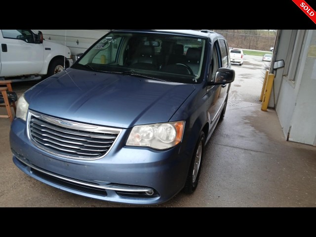 BUY CHRYSLER TOWN & COUNTRY 2012 4DR WGN TOURING-L, Greater Quad City Auto Auction